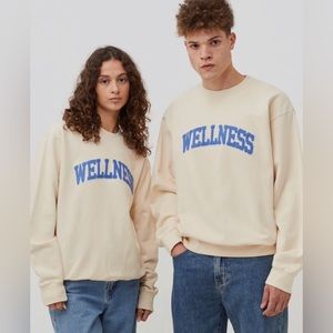 NWOT Sporty & Rich Wellness Letterman Boucle Cream Crewneck Sweatshirt Size M